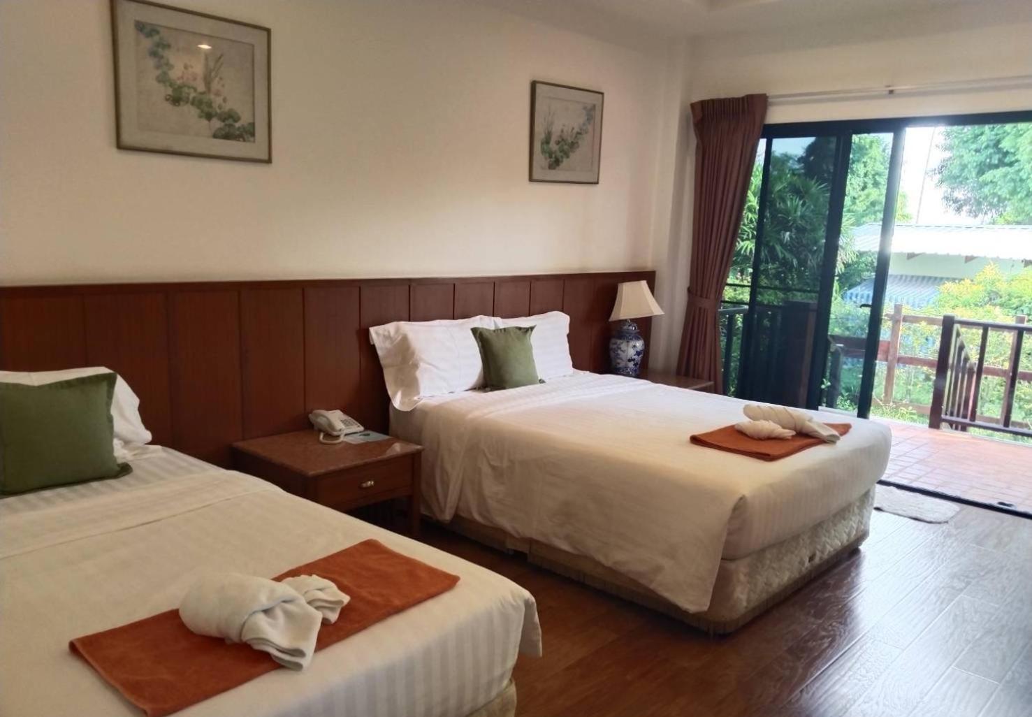 Sailom Resort Bangsaphan Bang Saphan Exterior photo